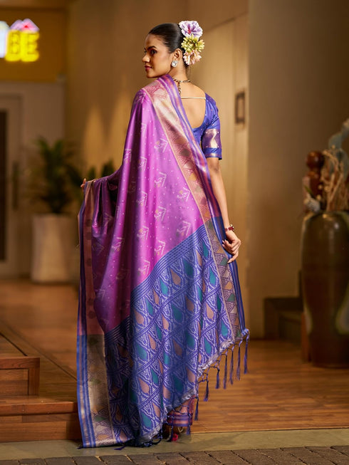Vasthrlay Unstitched Multicolor Comfortable Friendly Saree