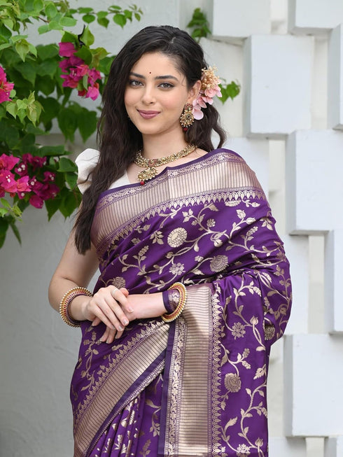 Vasthrlay Banarasi Saree Kanjivaram Collections