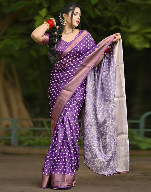 Vasthrlay Womens Printed Unstitched Green Saree