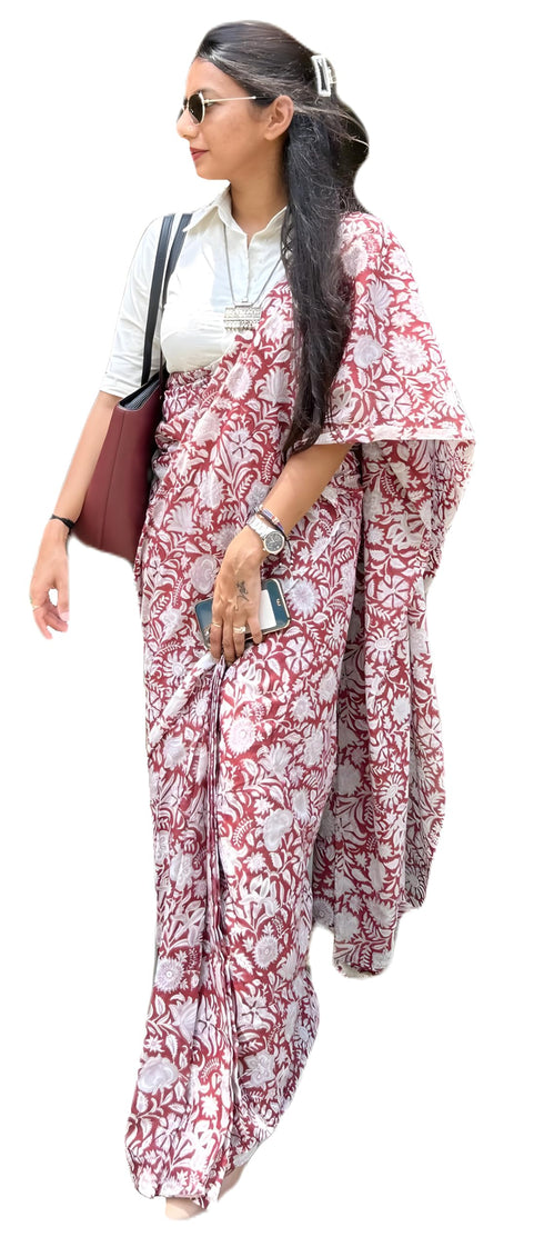 Vasthrlay Maroon Printed Unstitched Saree