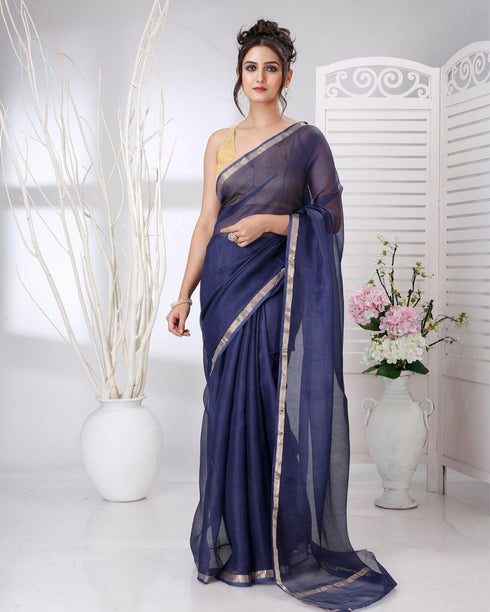 Vasthrlay Handwoven Border Saree