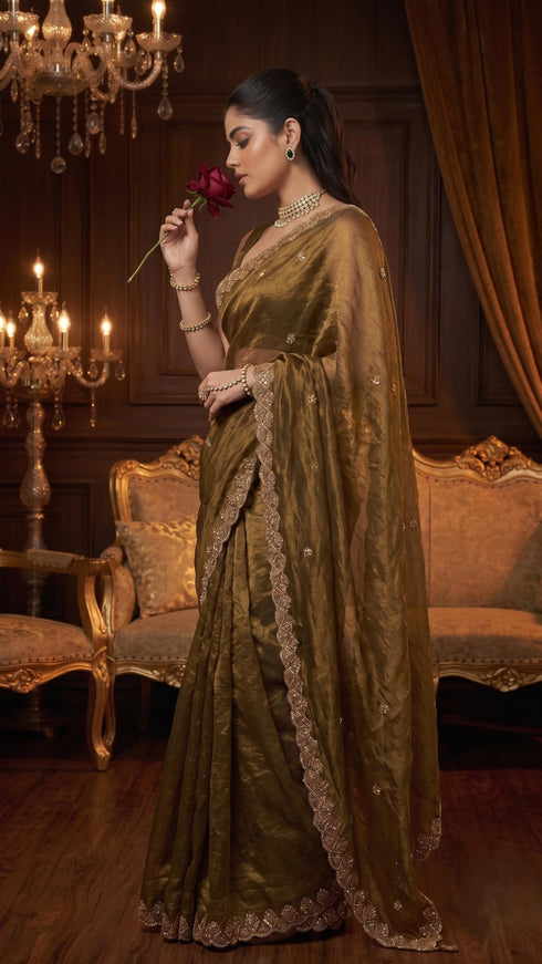 Vasthrlay Border Unstitched Saree