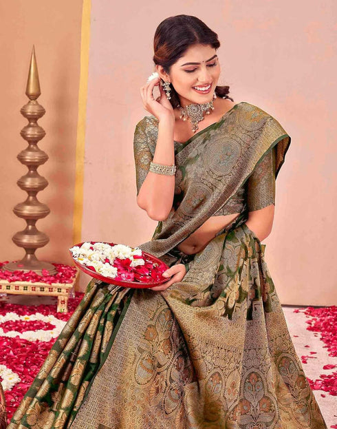 Vasthrlay Kanjivaram Jacquard Unstitched Rama Green Saree