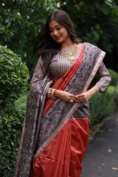 Vasthrlay Tussar Saree Ghicha
