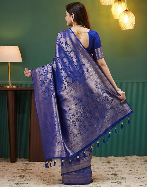 Vasthrlay Banarasi Kanjivaram Unstitched Black Saree