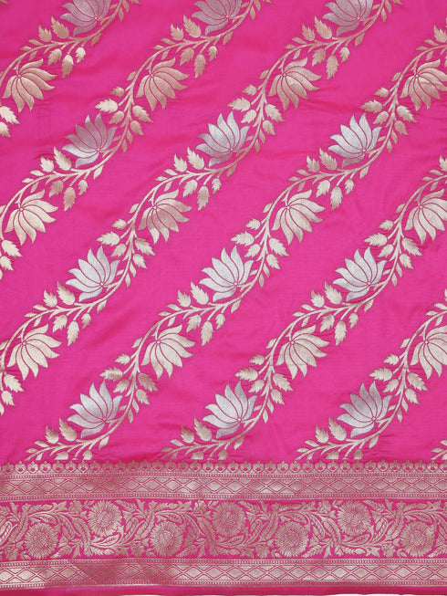 Vasthrlay Silver Banarasi Saree