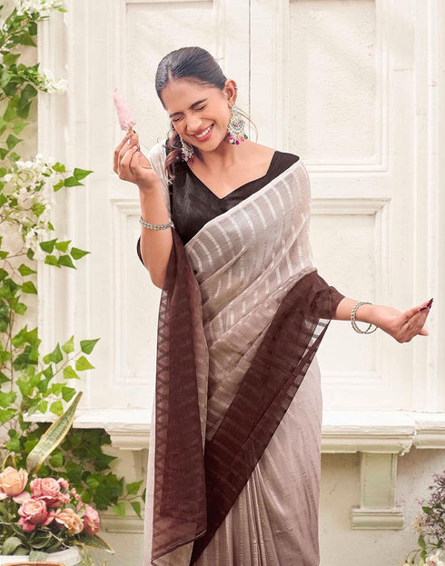 Vasthrlay Womens Chiffon Unstitched Light Green Saree