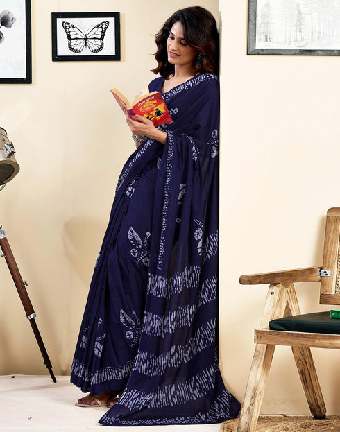 Vasthrlay Womens Printed Navy Blue Saree With Unstitched Blouse Piece