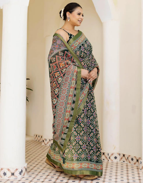 Vasthrlay Georgette Bandhani Unstitched Purple Saree