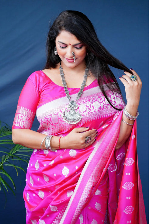 Vasthrlay Silver Banarasi Saree