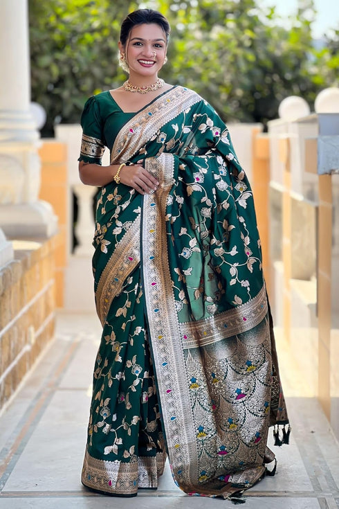 Vasthrlay Kanjivaram Handloom Golden Ethnic Wear