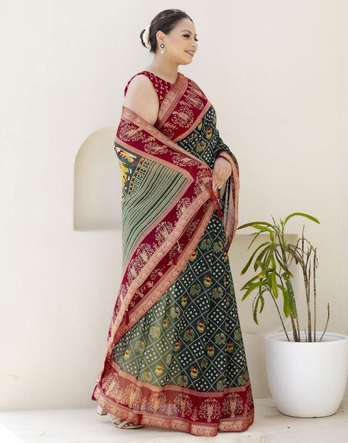 Vasthrlay Georgette Bandhani Unstitched Purple Saree