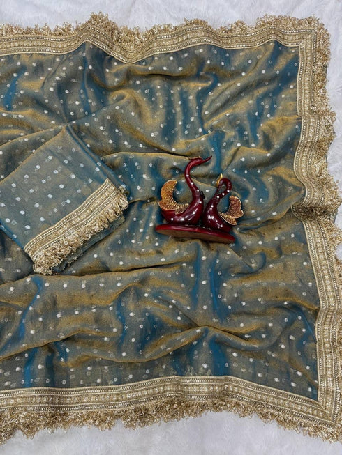 Vasthrlay Border Saree