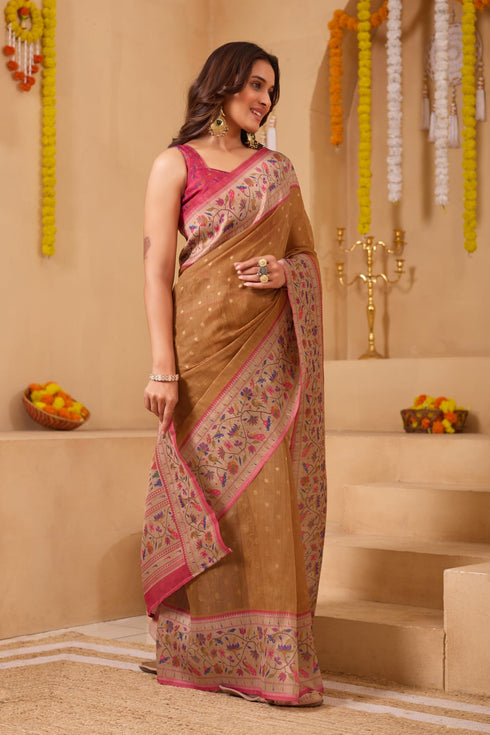 Vasthrlay Pink Unstitched Saree
