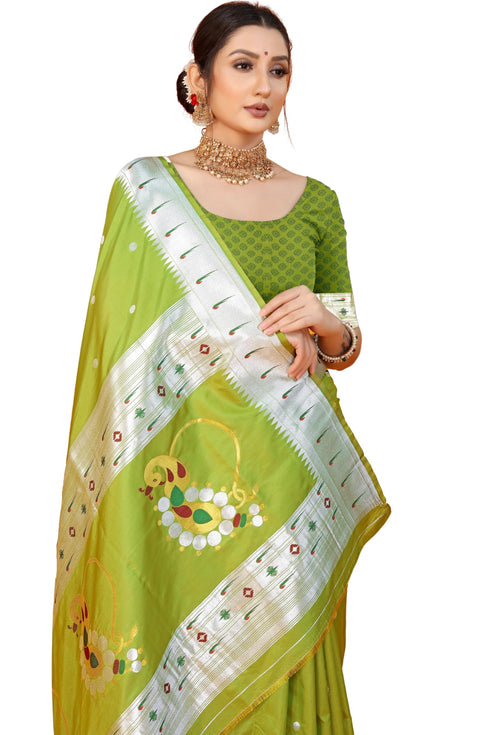 Vasthrlay Paithani Unstitched Saree