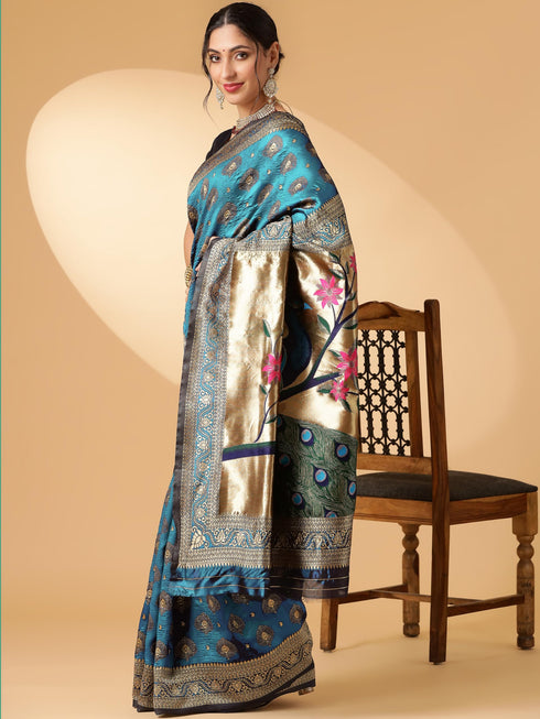 Vasthrlay Paithani Saree