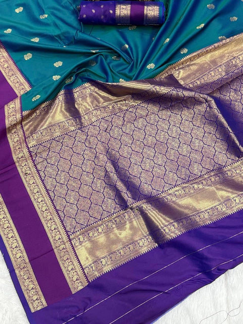 Vasthrlay Kanjivaram Floral Design Contrast Seagreen