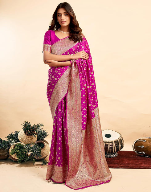 Vasthrlay Kanjivaram Banarasi Wedding Light Green Saree