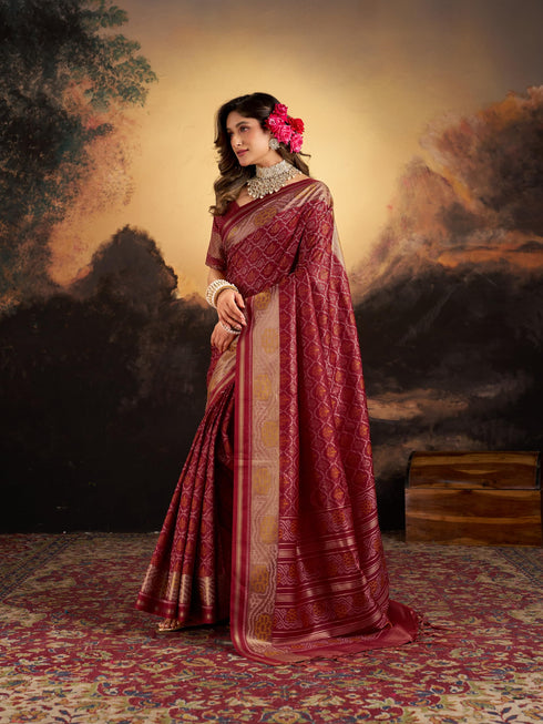 Vasthrlay Kanjivaram Unstitched Saree
