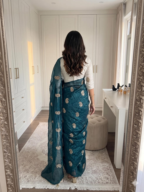 Vasthrlay Chiffon Designer Saree