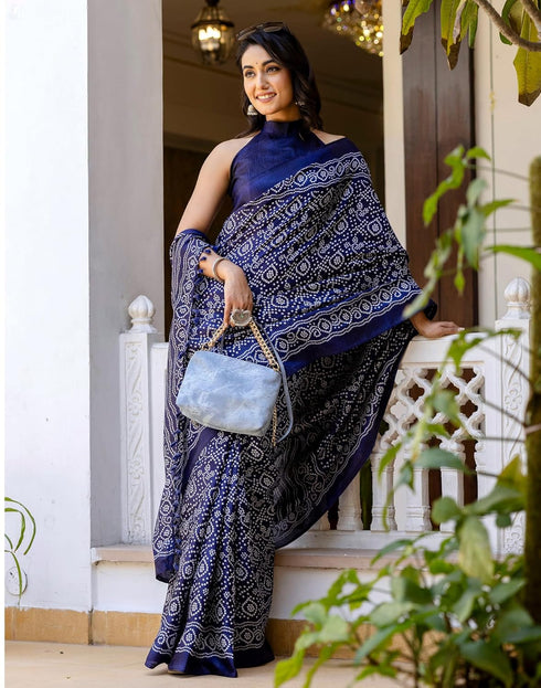 Vasthrlay Bandhani Printed Unstitched Wine Saree