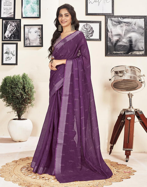 Vasthrlay Printed Striped Unstitched Peach Saree