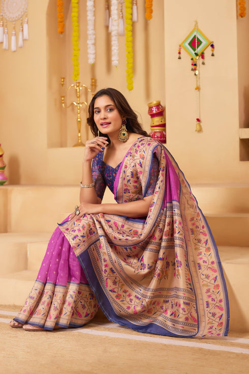 Vasthrlay Pink Unstitched Saree