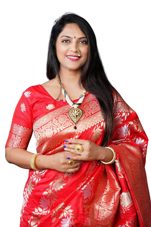 Vasthrlay Banarasi Floral Saree