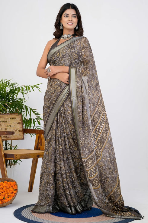 Vasthrlay Fashion Georgette Bandhani Printed Ethnic Wear