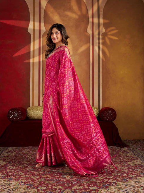 Vasthrlay Women's Kanjivaram Silk Unstitched Saree