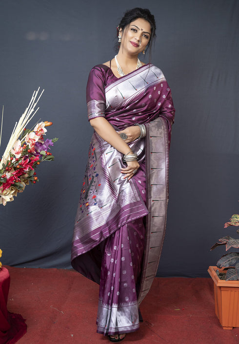 Vasthrlay Paithani Unstitched Saree