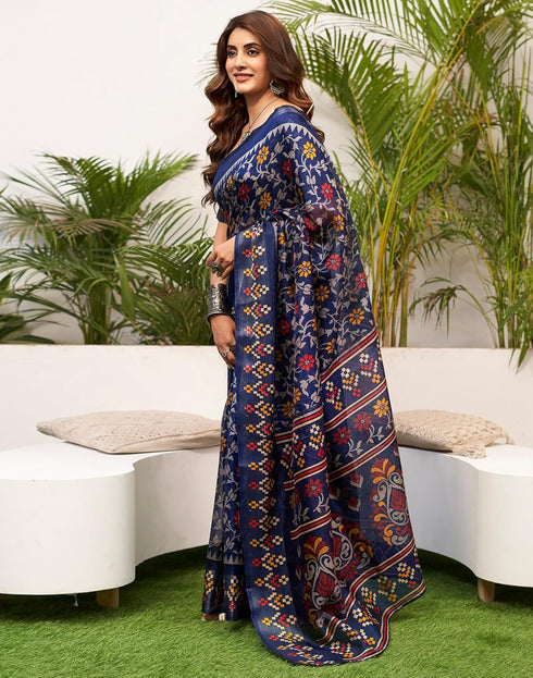 Vasthrlay Womens Printed Unstitched Green Saree