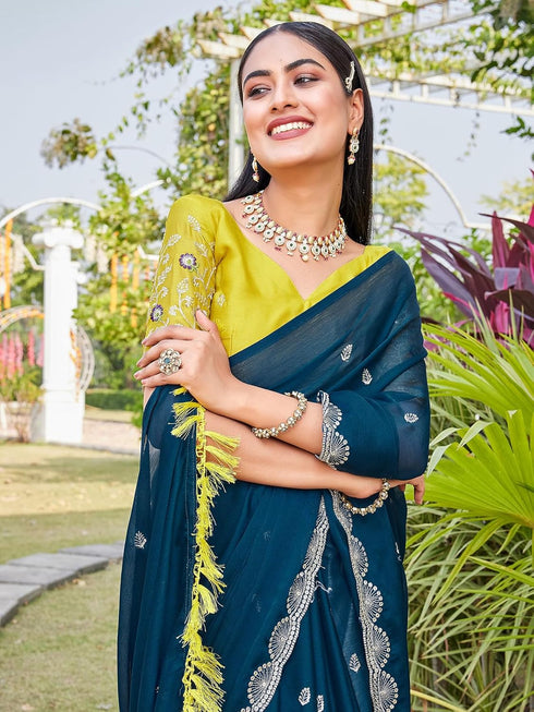 Vasthrlay Scalloped Embroidery Dark Saree