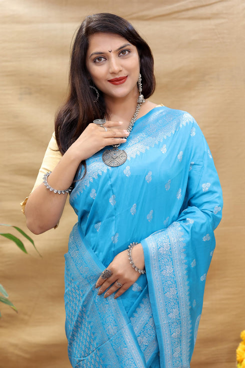 Vasthrlay Kanjivaram Saree