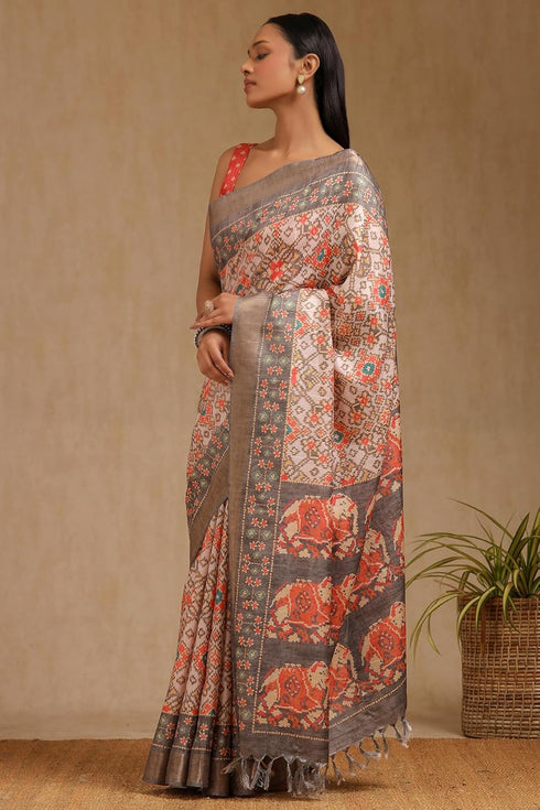 Vasthrlay Multicolour Pochampally Saree