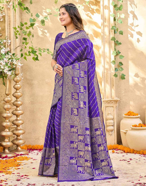 Vasthrlay Womens Weaving Unstitched Red Saree