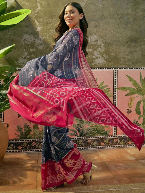 Vasthrlay Georgette Printed Unstitched Rani Pink Saree