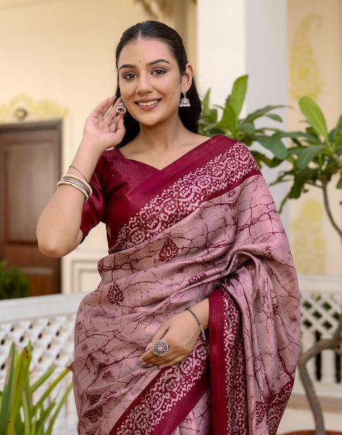 Vasthrlay Womens Printed Unstitched Maroon Saree