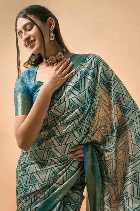 Vasthrlay Silver Grey Geometric Triangle Print Polyester Saree With Muted Gold Zari Border And Teal Blue Ruched Unstitched Blouse Piece