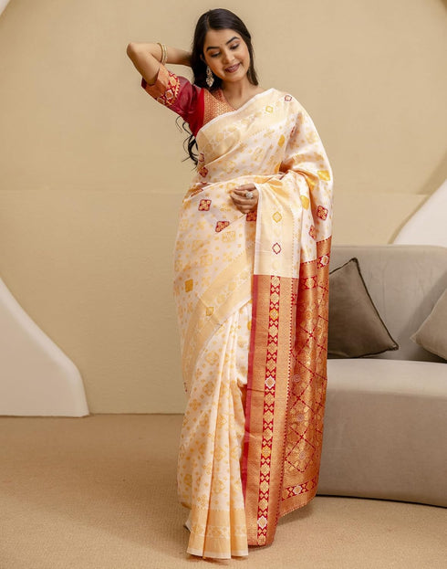 Vasthrlay Womens Banarasi Unstitched Off White Saree
