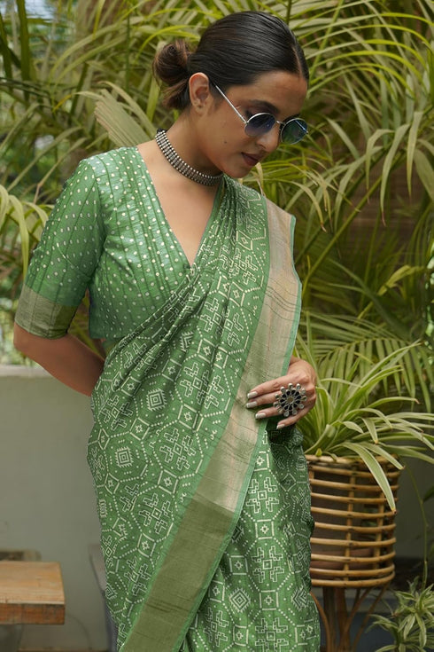 Vasthrlay Fashion Handloom Printed Dusty Ethnic Wear