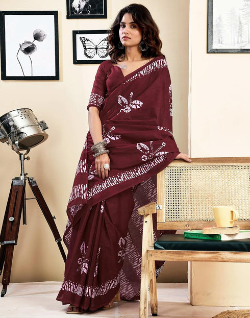 Vasthrlay Womens Printed Maroon Saree With Unstitched Blouse Piece