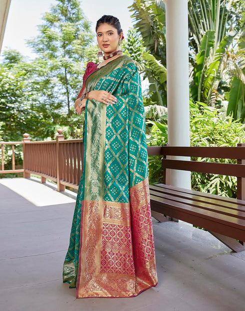 Vasthrlay Banarasi Kanjivaram Az Ys Mintoo Mehendi Ethnic Wear
