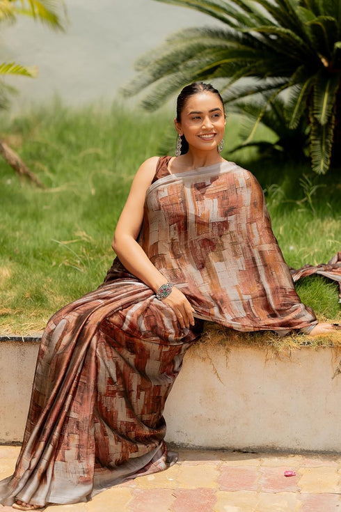 Vasthrlay Fashion Georgette Abstract Dusty Ethnic Wear