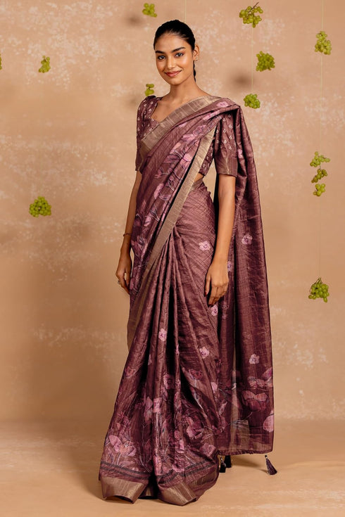 Vasthrlay Fashion Paisley Printed Grey Ethnic Wear