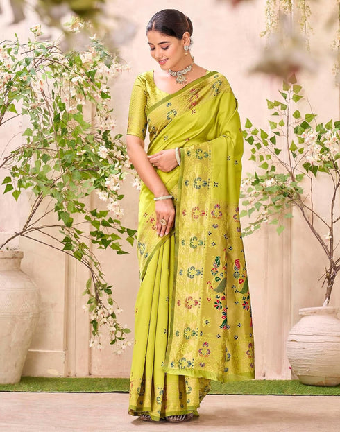 Vasthrlay Weaving Paithani Unstitched Pink Saree