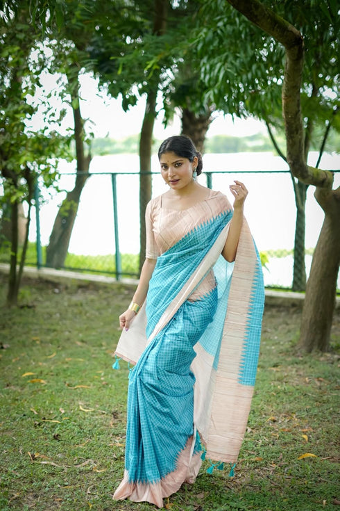 Vasthrlay Silk Saree Solid Design Pure
