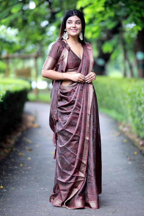 Vasthrlay Fashion Peacock Printed Ethnic Wear