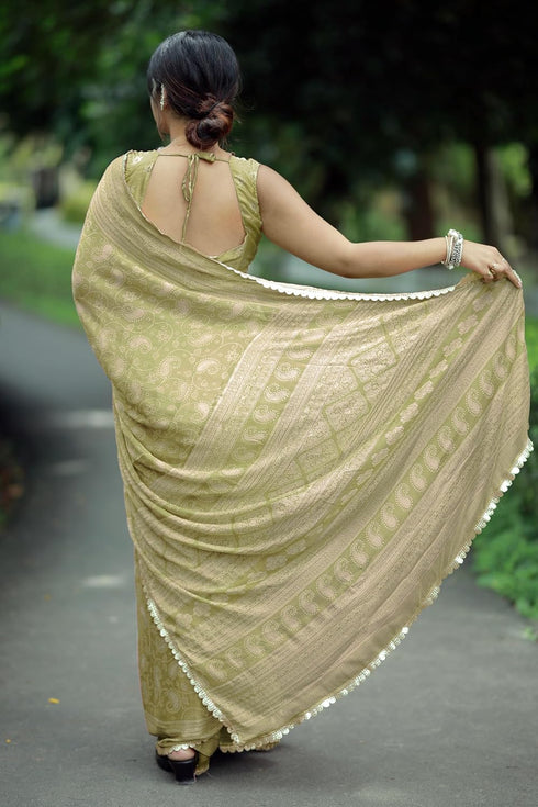 Vasthrlay Fashion Chiffon Paisley Printed Ethnic Wear