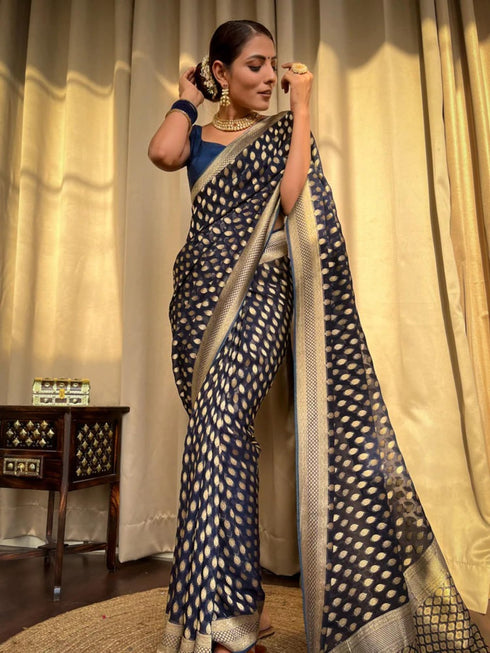 Vasthrlay Banarasi Saree